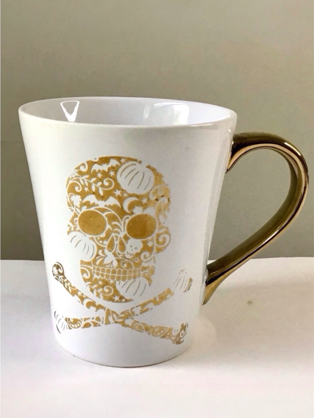 Signature Housewares Skull & Crossbones Mug White & Metallic Gold Sugar Skull